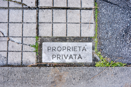 Road sign "Private property" written in italianの写真素材