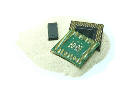 silicon chips on fine sands