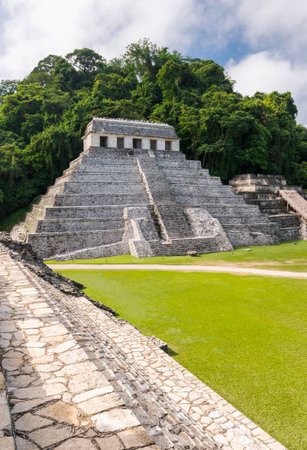 PALENQUE, MEXICO - NOVEMBER 29: Ancient Temple of the Inscriptions surrounded by lush jungle on November 29, 2016 in Palenque. Palenque was declared a world heritage site by UNESCO in 1987.のeditorial素材