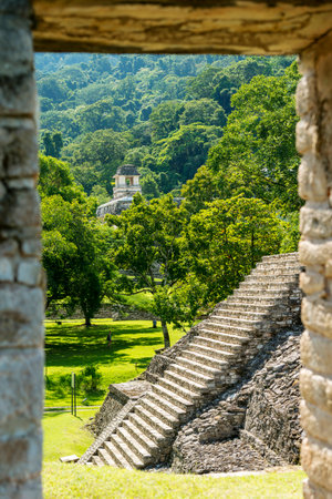 PALENQUE, MEXICO - NOVEMBER 29: Ancient Mayan structures at the heritage site on November 29, 2016 in Palenque. Palenque was declared a world heritage site by UNESCO in 1987.のeditorial素材