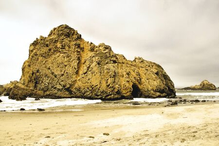 famous stone at pfeiffer beach big surの写真素材