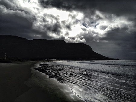 Fishhoek beach after a stormの素材
