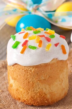 Easter cake and colorful eggs