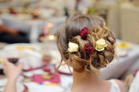 Bride in the morning make-up in a wedding morning