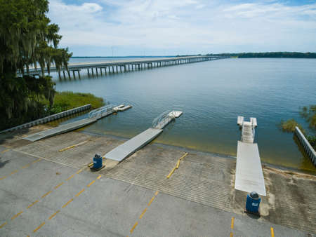 Late morning aerial photograph of Lake Harris and Highway 19 at Tavares Florida USAの写真素材