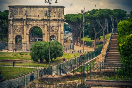 The triumphal arch in Rome  Italy の写真素材