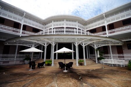 White retro buildingのeditorial素材