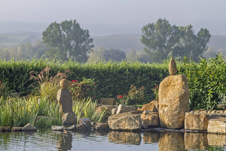 This small garden invites you to reflect and meditate の写真素材