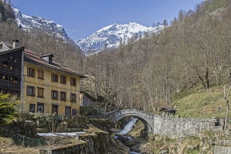 Historic bridge in San Giuseppe in Val Sermenzaのeditorial素材
