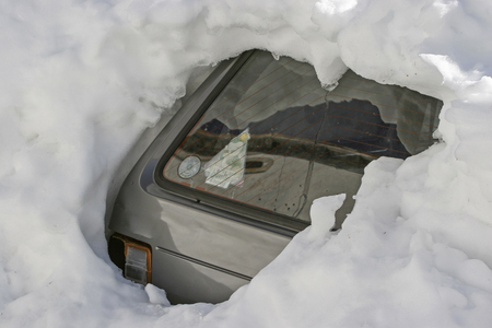 Snowed on the edge of a mountain road in central Italyの写真素材