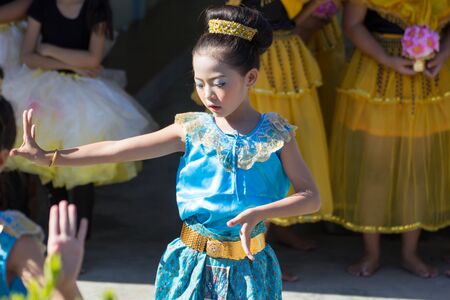 BANGKOK THAILAND  June 11 2015: Unknown children Thailand students Culture Dance at Elementary School. bangkok at 2015.のeditorial素材