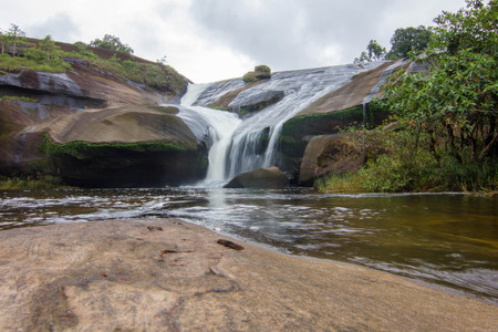 'Cha Nan' Waterfall, People are playing waterfall. Bungkan 2015のeditorial素材
