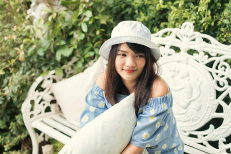 Portrait of a pretty happy woman, smilingの写真素材