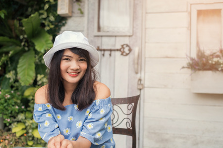 Portrait of a pretty happy woman, smilingの写真素材