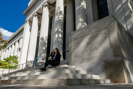 77 Massachusetts Avenue - the main entrance of the Massachusetts Institute of Technology (MIT).のeditorial素材