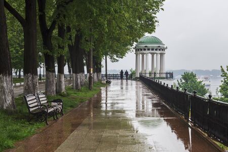 Walk along the quay near the rotunda in Yaroslavlの写真素材