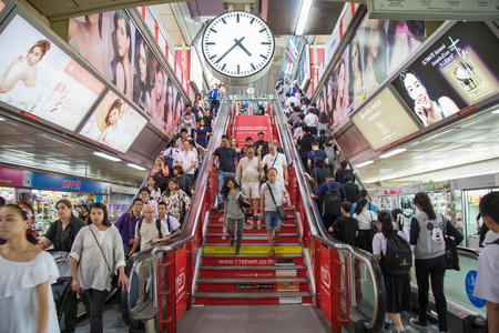 Bangkok, Thailand - July 14, 2017 : Many people in Bangkok use the BTS skytrain in rush hour.のeditorial素材