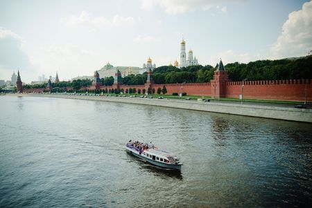 Kremlin Embankment- river and boatsの写真素材