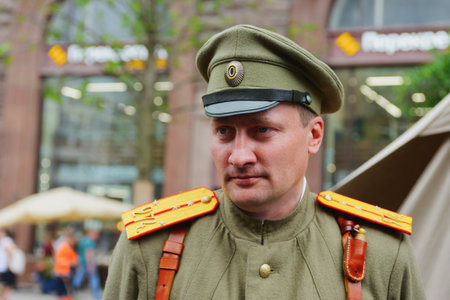 MOSCOW, RUSSIA - June 1-12, 2017: International festival "Times and epochs. The meeting". Russian officer of the first world warのeditorial素材