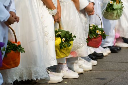Line of flower girls on wedding day
の写真素材