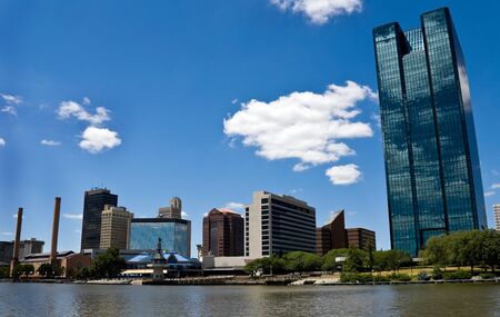 Toledo, OH Skyline during the dayの写真素材