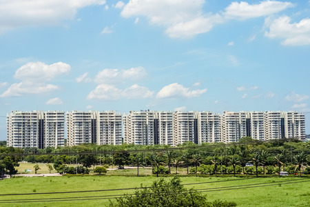 BANGKOK, THAILAND - August 24, 2015 : building is shooting on highway in bangkok, thailandのeditorial素材