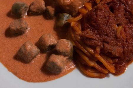 Detail of a colorful italian pasta plateの写真素材