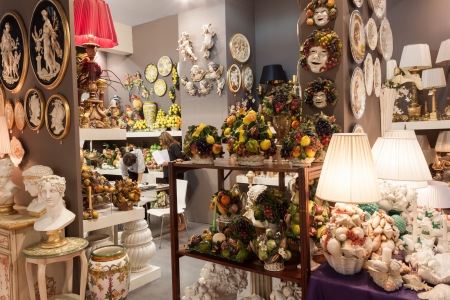 MILAN, ITALY - SEPTEMBER, 12  People visit Macef home international show, point of reference for all those in the sector of interior design and architecture in Milan on September 12, 2013 のeditorial素材