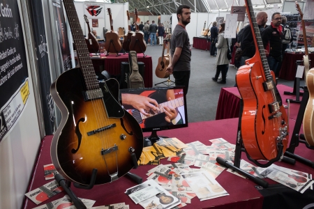 MILAN, ITALY - OCTOBER 20  Electric guitars at Milano Guitars   Beyond 2013, important trade show of string instruments with specific attention to guitars on OCTOBER 20, 2013 in Milan のeditorial素材