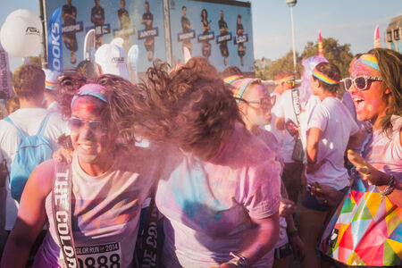 MILAN, ITALY - SEPTEMBER 6: Thousands of people take part in the Color Run event, the funniest and most colorful urban running ever on SEPTEMBER 6, 2014 in Milan.のeditorial素材