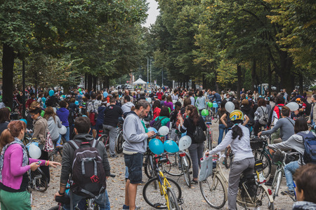 MILAN, ITALY - OCTOBER 4: People take part in the Ice Ride, global bike event organized by Greenpeace to demand protection for the Arctic on OCTOBER 4, 2014 in Milan.のeditorial素材