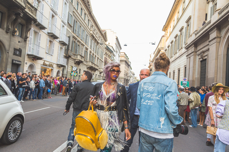 MILAN, ITALY - SEPTEMBER 27: People gather outside Trussardi fashion show building for Milan Women's Fashion Week on SEPTEMBER 27, 2015  in Milan.のeditorial素材