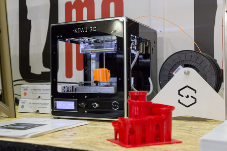 MILAN, ITALY - JUNE 7, 2016: 3d printer on display at Technology Hub, international event for innovative and futuristic technologies serving business.のeditorial素材