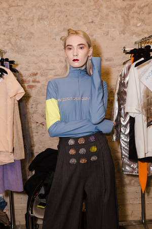 MILAN, ITALY - FEBRUARY 27: Gorgeous model poses in the backstage just before Alberto Zambelli show during Milan Women's Fashion Week on FEBRUARY 27, 2017 in Milan.のeditorial素材
