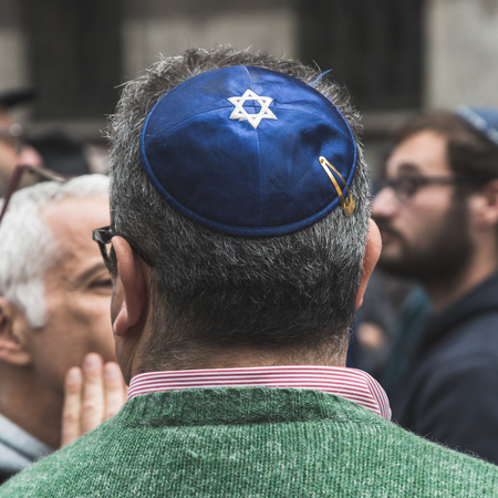 MILAN, ITALY - APRIL 25: People of the Jewish Brigade take part in the Liberation Day parade, end of Mussolini's regime and Nazi occupation in 1945 on APRIL 25, 2017 in Milan.のeditorial素材