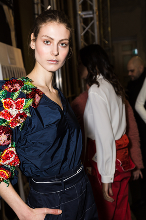 MILAN, ITALY - FEBRUARY 25: Gorgeous model poses in the backstage just before Stella Jean show during Milan Women's Fashion Week on FEBRUARY 25, 2018 in Milan.のeditorial素材