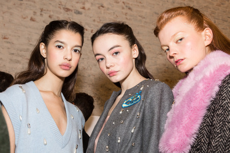 MILAN, ITALY - FEBRUARY 25: Gorgeous models pose in the backstage just before Au Jour le Jour show during Milan Women's Fashion Week on FEBRUARY 25, 2018 in Milan.のeditorial素材