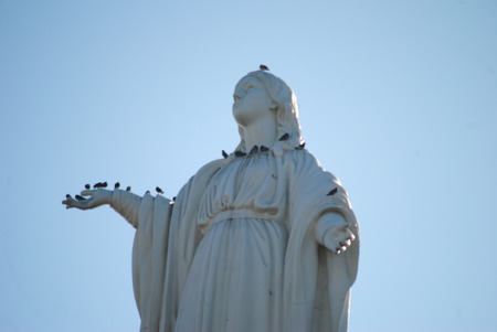 The statue of virgin Mary at San Cristobal hill in Chile,の写真素材