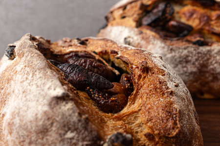 Pain de campagne with figの写真素材