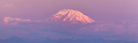 Mount Rainier at sunset, USAの写真素材