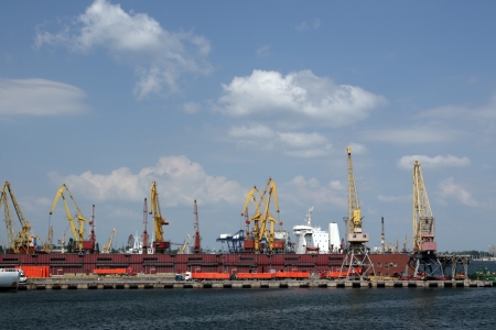 Loading of containers in the Odessa port の写真素材