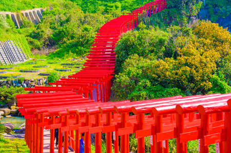 Motonosumi Shrine in Yamaguchi Prefecture with a beautiful red torii gateのeditorial素材