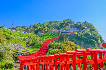 Motonosumi Shrine in Yamaguchi Prefecture with a beautiful red torii gateのeditorial素材