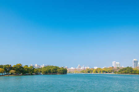 Urban Oasis Spring Ohori Park Fukuoka, Japanの写真素材