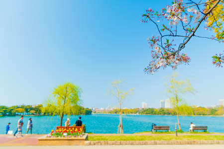 Urban Oasis Spring Ohori Park Fukuoka, Japanの写真素材