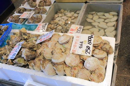Kanazawa Japan  May 4 2015: Fresh seafood sold at Shokusai ichiba market. Shokusai ichiba sells local fresh seafood and processed seafood.のeditorial素材