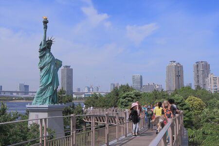 Tokyo Japan - May 22, 2015:  People sightsee Statue of Liberty in Odaiba Tokyo.のeditorial素材