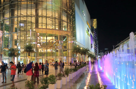 Bangkok Thailand - April 21, 2015: People visit Siam Paragon shopping mall in Bangkok.のeditorial素材