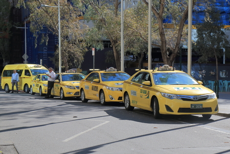 Melbourne Australia - September 26, 2015: Taxi drivers wait for passengers in Melbourne downtown.のeditorial素材