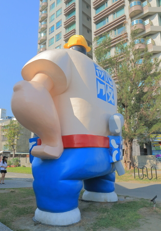 Kaohsiung Taiwan - December 13, 2016: Pier 2 Art Center. Pier 2 Art Center was originally an abandoned warehouse site converted to the art centre.のeditorial素材